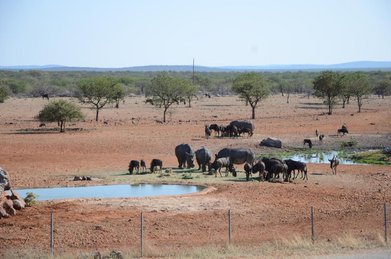 Okutala Etosha Lodge Outjo Exterior foto